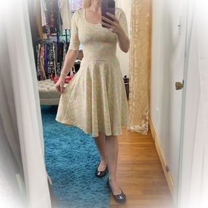 💕NWOT Pastel Lularoe Nicole Fit & Flare Dress💕